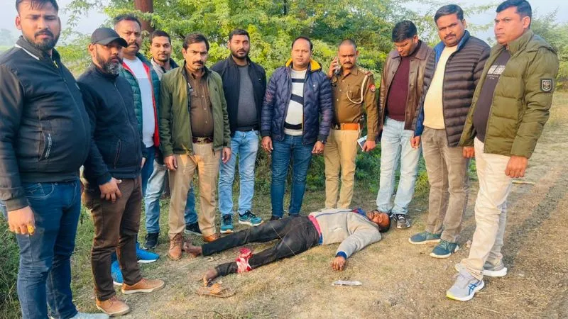 Jalaun News: धनसिंह गिरोह का पूर्व सदस्य 25 हजार का ईनामी मुठभेड़ में घायल...आरोपी गिरफ्तार, पैर में लगी गोली