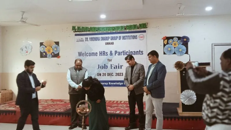 Unnao Job Fair: रोजगार मेला में कंपनियों ने परखा हुनर, 287 को मिली नौकरी… खिले चेहरे 