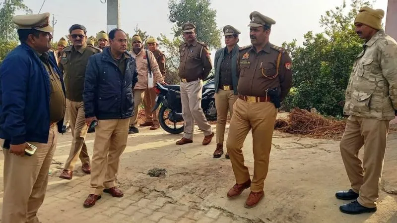 Kannauj: फर्रुखाबाद के एएसपी करेंगे सिपाही हत्याकांड की जांच, आईजी ने सौंपी विवेचना… अधिकारियों ने किया घटनास्थल का निरीक्षण