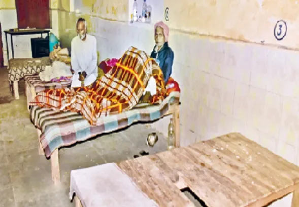 मुरादाबाद : ठंड बढ़ने पर आई रैन बसेरों में इंतजाम सुधारने की याद