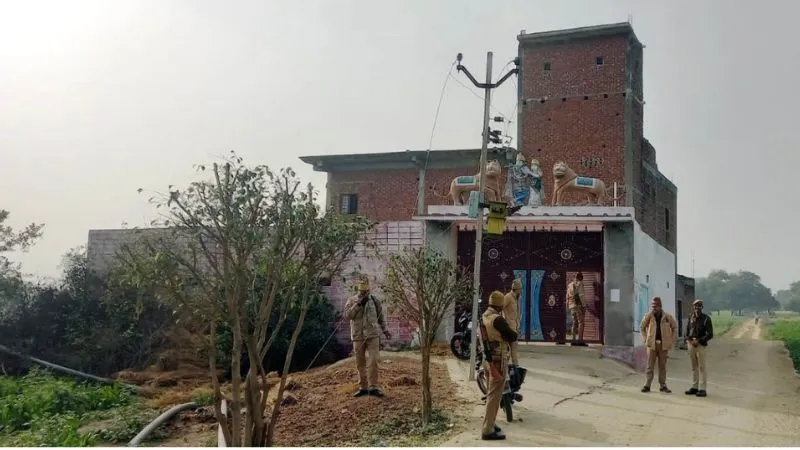 Kannauj News: हिस्ट्रीशीटर मुनुआं ने मकान की तीसरी मंजिल पर बनाया था मोर्चा, पूरे मकान में नहीं थी कोई खिड़की 