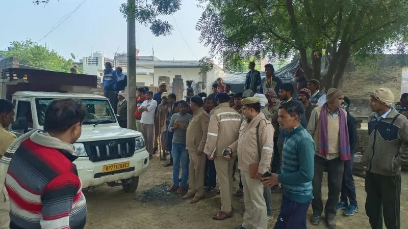 Kanpur Dehat Murder: कुल्हाड़ी से काटकर युवक की हत्या… मामूली विवाद में वारदात को दिया अंजाम
