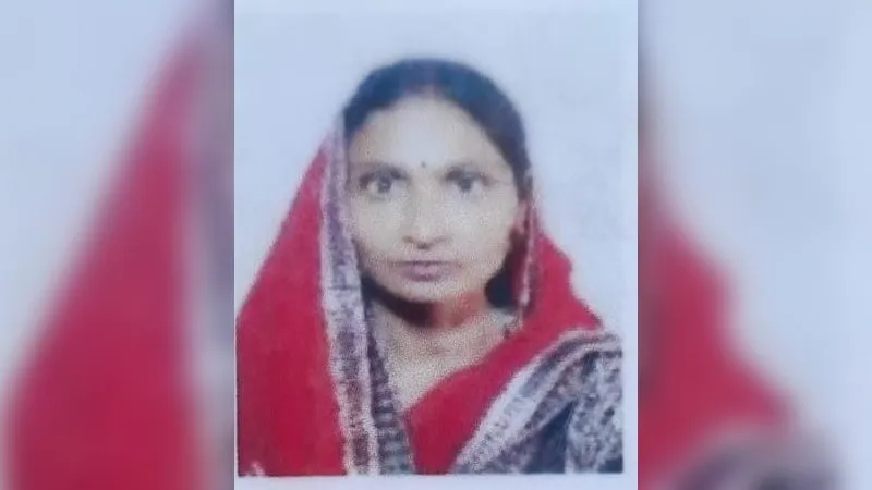 Farrukhabad Murder: पति ने पत्नी के सिर पर पटली से हमला कर मार डाला… सोते समय वारदात को दिया अंजाम, आरोपी गिरफ्तार