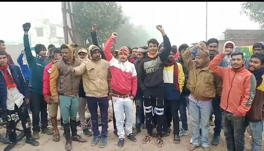 लखनऊ नगर निगम :  ड्राइवरों ने की हड़ताल, सेलरी नही मिलने से हैं नाराज