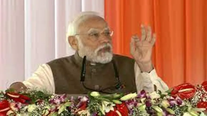 प्रधानमंत्री मोदी ने मीरजापुर को दी बड़ी सौगात, इंडियन ऑयल टर्मिनल का किया शिलान्यास, दस हजार युवाओं को मिलेगा रोजगार