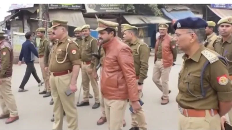 कानपुर में पुलिस-प्रशासन ने चलाया चेकिंग अभियान, रामलला की प्राण प्रतिष्ठा से पहले खुफिया अलर्ट