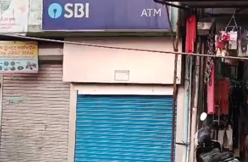 काशीपुर: एसबीआई का एटीएम उखाड़ ले गए कार सवार बदमाश
