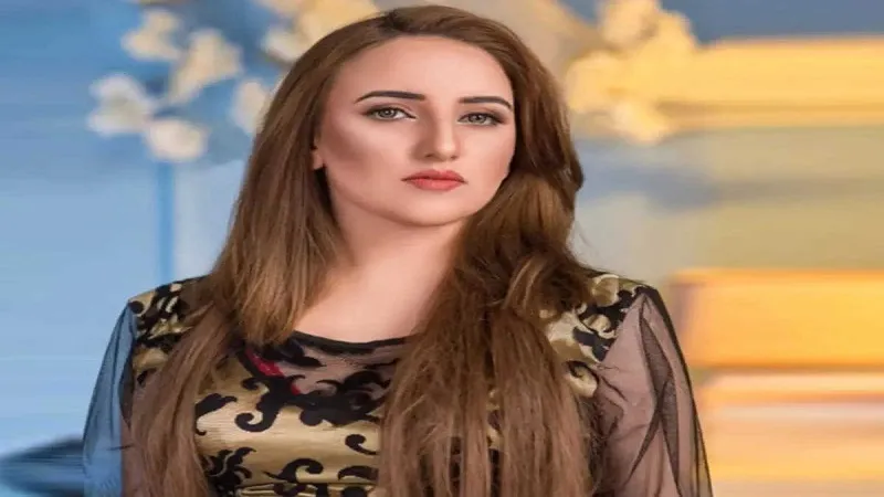 Pakistan: संदल आगामी चुनावों के लिए नामांकन पत्र दाखिल कर राजनीति में हुईं शामिल