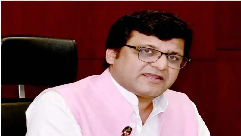 आबकारी मंत्री नितिन अग्रवाल ने की बड़ी घोषणा, कहा- अयोध्या में 84 कोसी परिक्रमा क्षेत्र में अब नहीं मिलेगी शराब!