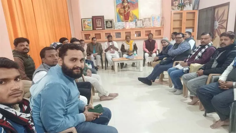 संतकबीरनगर: पूजित अक्षत घर-घर पहुंचाने और विशाल शोभायात्रा को लेकर संघ की बैठक सम्पन्न