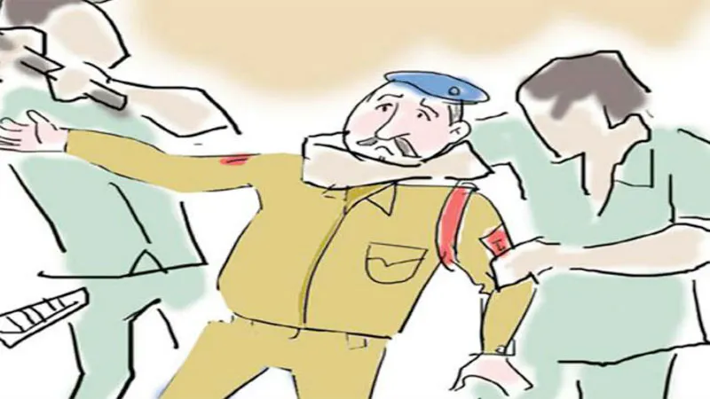रायबरेली: पुलिसकर्मी को युवक ने चौराहे पर दौड़ाकर पीटा, केस दर्ज, भेजा जेल 