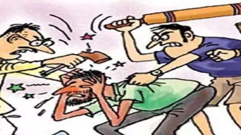 अयोध्या: बेटी की चप्पल गायब हुई तो सास-ससुर ने दामाद को जमकर पीटा, केस दर्ज