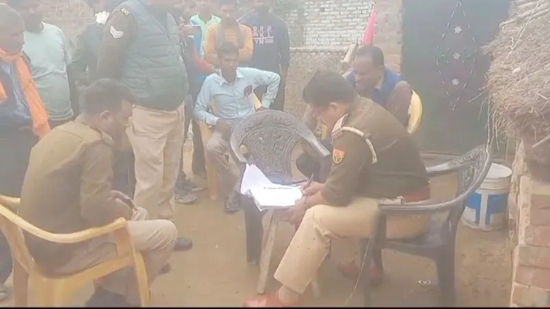 रायबरेली: संदिग्ध अवस्था में चारपाई पर पड़ा मिला युवक का शव, परिजनों ने लगाया हत्या का आरोप