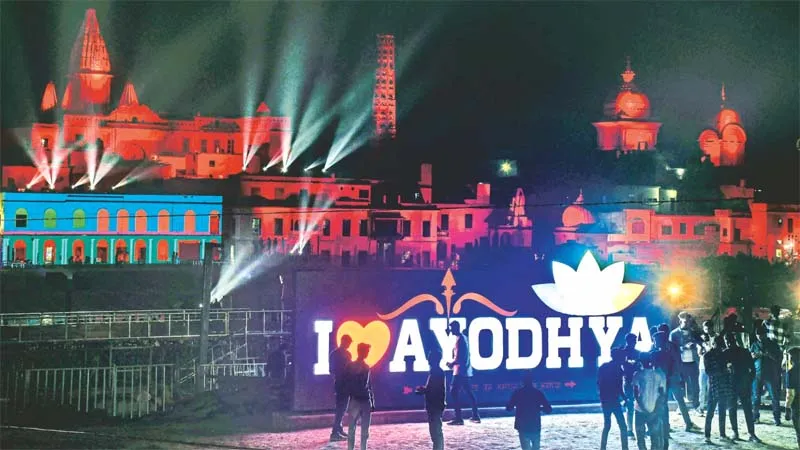 'अयोध्या के राजा-भारत है आपका, महलों में आओ-स्वागत है आपका', हिल स्टेशन से अधिक पर्यटकों को भा रही अपनी रामनगरी