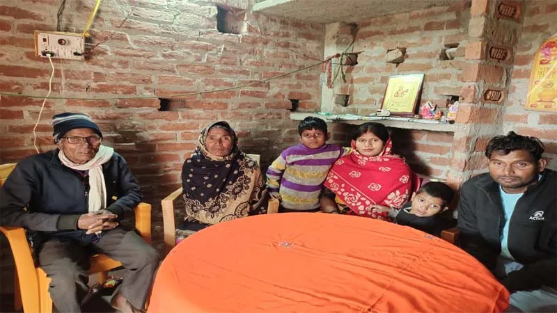 अयोध्या: मीरा बोलीं- भुलाए नहीं भूलेगा ऐसा यादगार पल, पीएम के साथ खींची फोटो को एल्बम में संजोकर रखूंगी