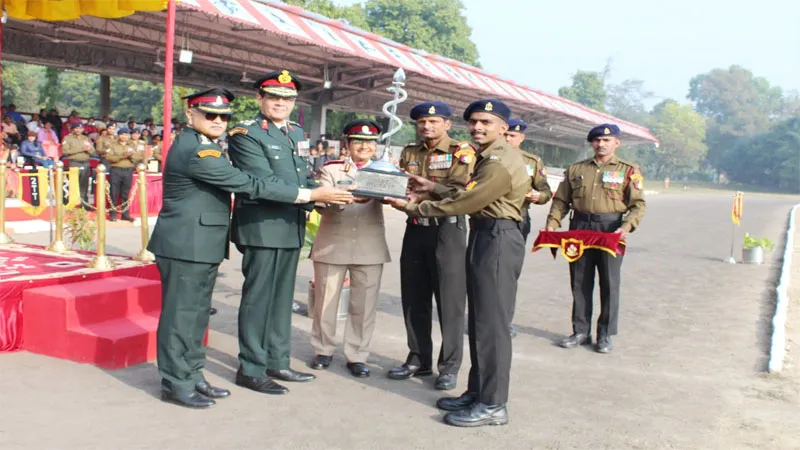 एएमसी सेंटर एंड कॉलेज लखनऊ में चतुर्थ श्रेणी नर्सिंग सहायकों की सत्यापन परेड की गई आयोजित 