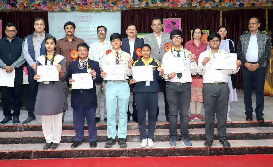 Inspire State Level Science Exhibition 2022-23: मूक बधिरों के लिए लखनऊ की बेटी ने आसान की राह, कर दिया ऐसा अविष्कार, अधिकारी हुए हैरान