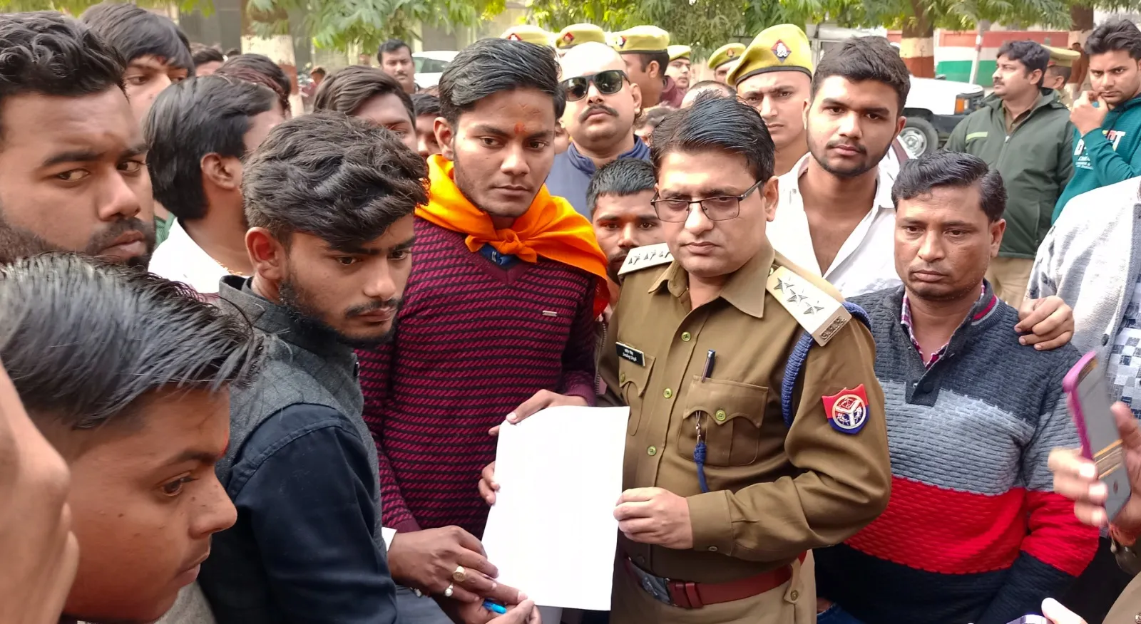 लखीमपुर-खीरी: छात्र की मौत को लेकर अभाविप ने एसपी कार्यालय पर किया प्रदर्शन 