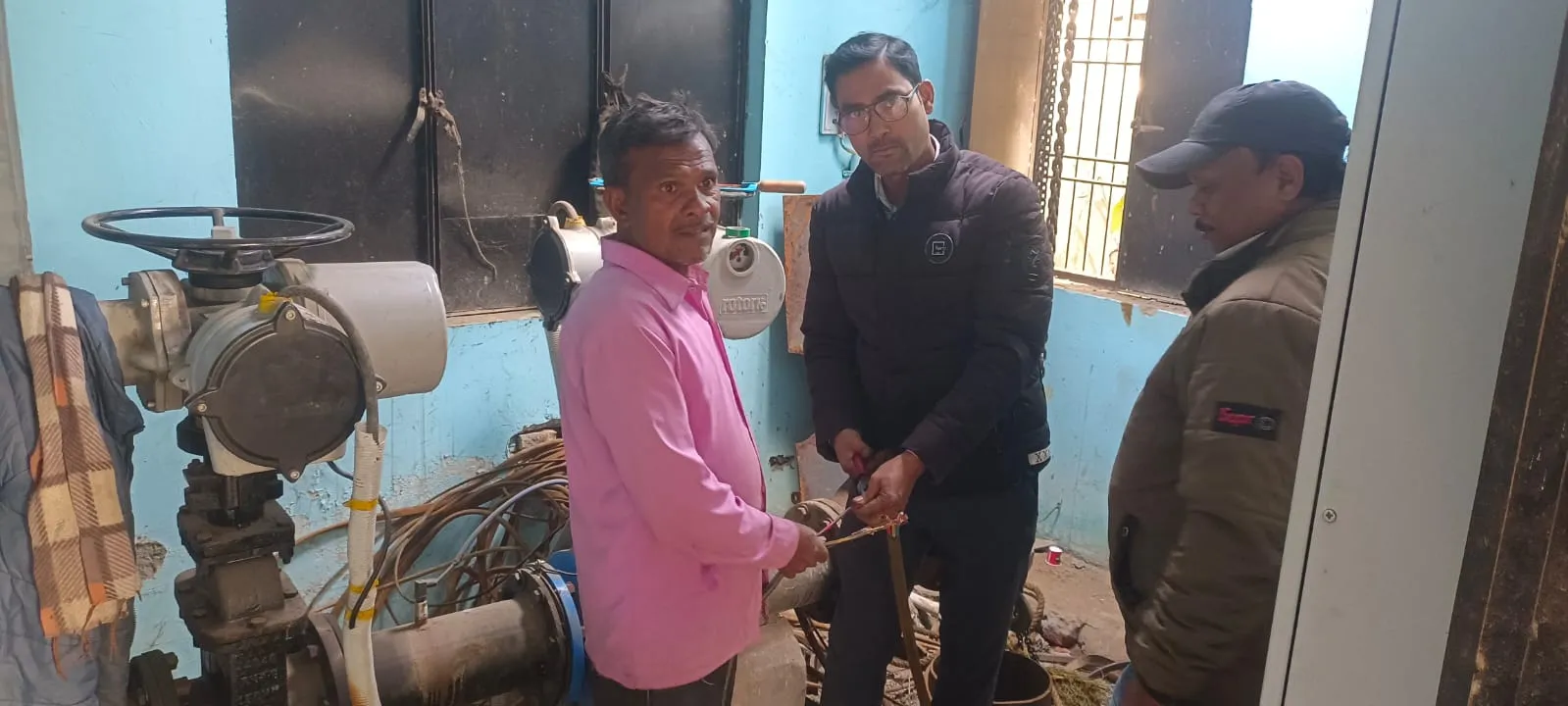 पीलीभीत: 6000 की आबादी को पानी संकट से आखिर मिली राहत, बदलवाईं गई मोटरें