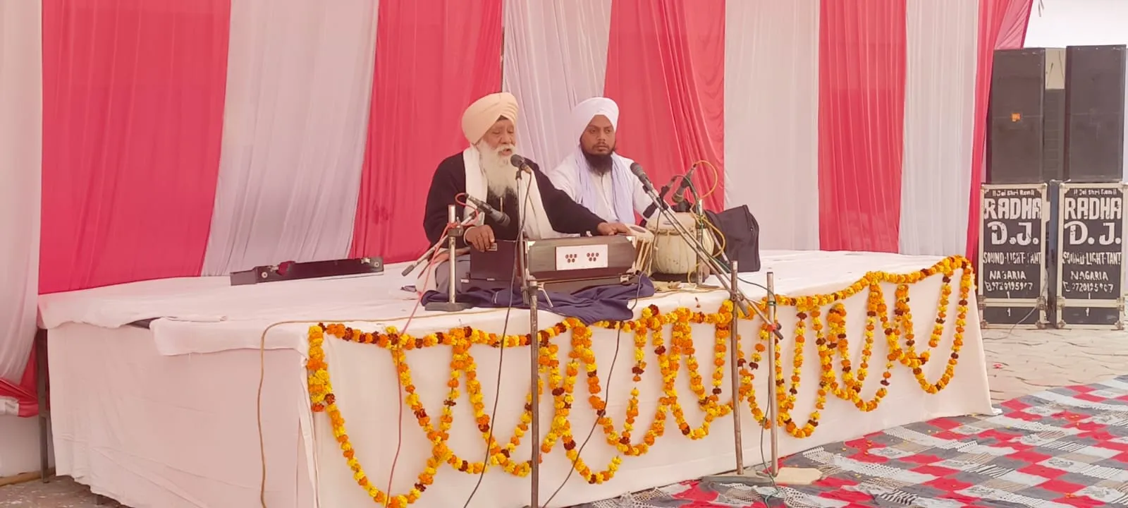 कासगंज: गुरुद्वारे में सजा कीर्तन दरबार, रहिरास साहिब का हुआ पाठ 