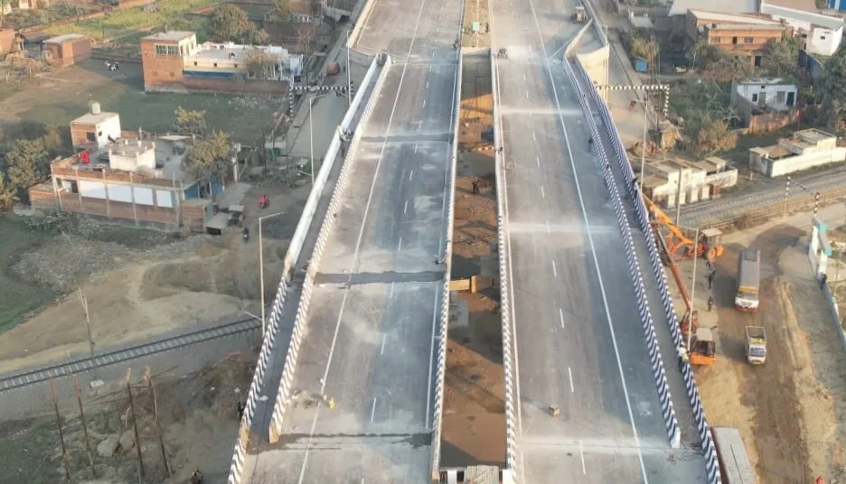 पीलीभीत-बस्ती हाईवेः नवनिर्मित तीन फ्लाईओवर पर कल से चालू हो जाएगा वाहनों का सफर 