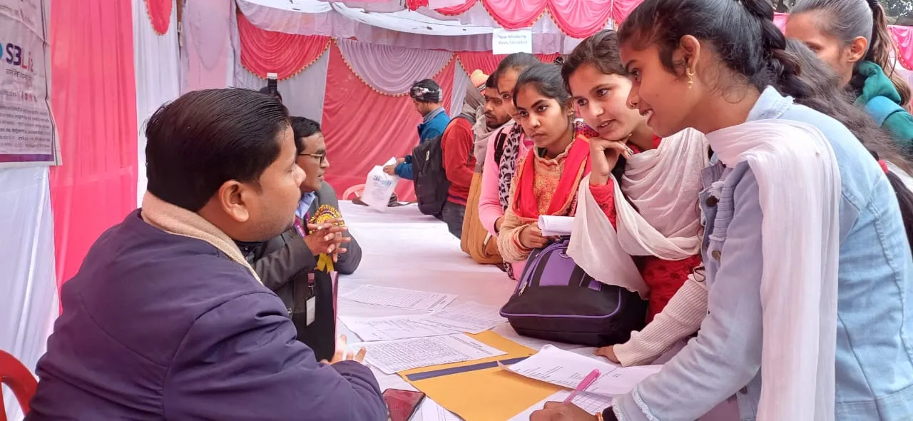 लखीमपुर-खीरी: रोजगार मेले में 295 युवाओं ने किया आवेदन, 190 अभ्यर्थियों का हुआ चयन  