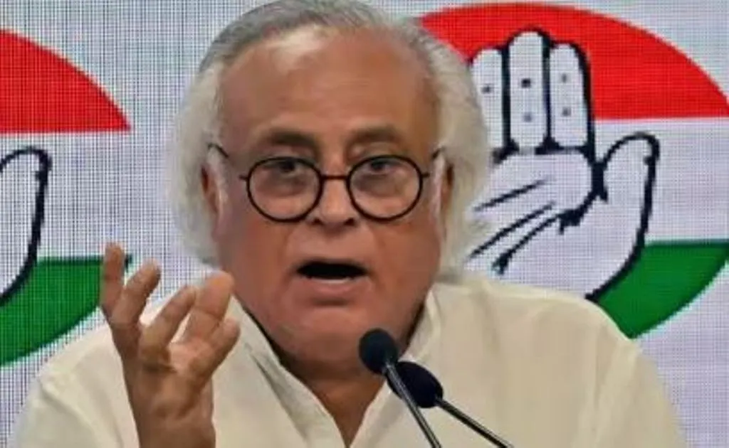  कांग्रेस ने सरकार से किया सवाल, सुरक्षा चूक मामले में भाजपा सांसद सिम्हा से क्यों नहीं हुई पूछताछ? 