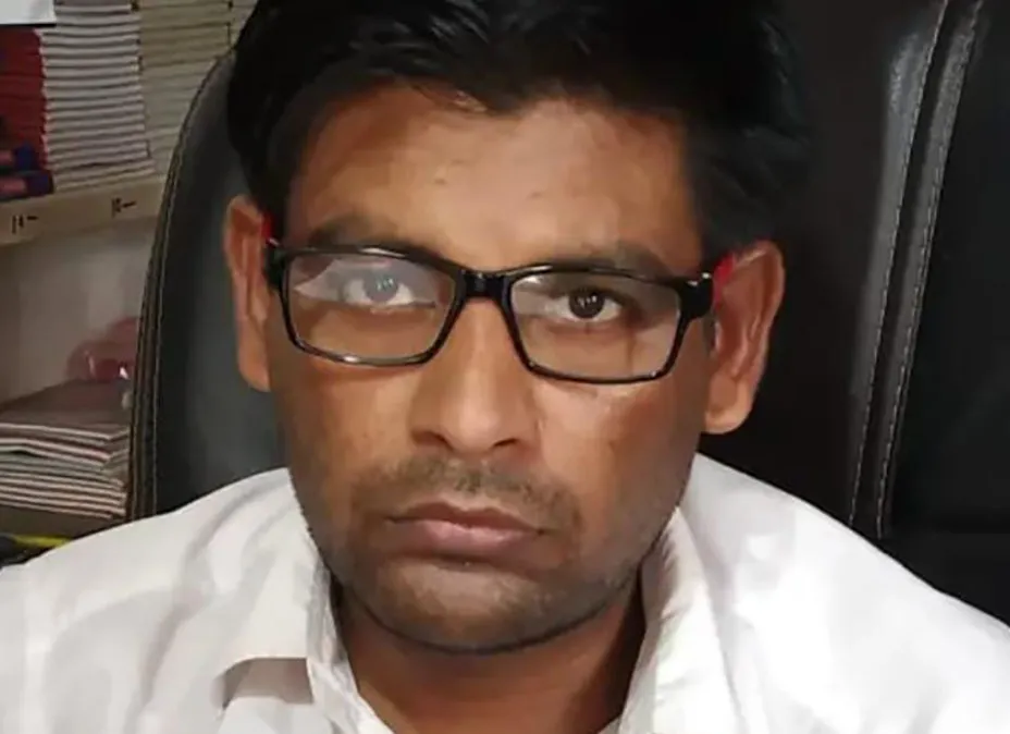 प्रतापगढ़: धान लदे ट्रैक्टर में भिड़ी स्कूटी, टाइनी संचालक की मौत