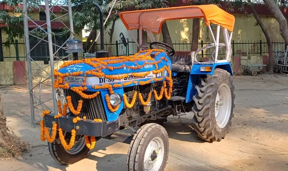 लखीमपुर-खीरी: मुख्यमंत्री कृषक उपहार योजना 2021-22 का हुआ लकी ड्रा, खीरी के तीन किसानों को प्रथम उपहार में मिले ट्रैक्टर 