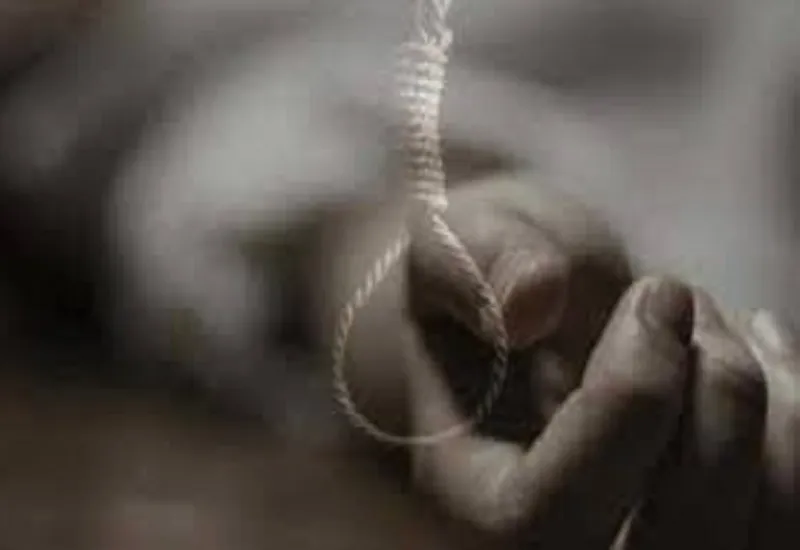 मुरादाबाद : खेत में मिले दंपती के शव, हत्या व आत्महत्या में उलझी गुत्थी