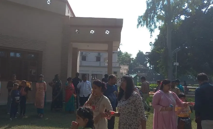 लखीमपुर-खीरी: दुधवा में क्रिसमस की छुट्टियों के मद्देनजर बढ़ी पर्यटकों की भीड़