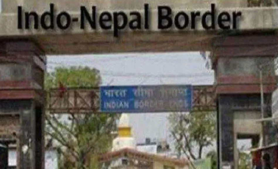 लखीमपुर-खीरी: नववर्ष को लेकर नेपाल सीमा पर बढ़ाई गई चौकसी