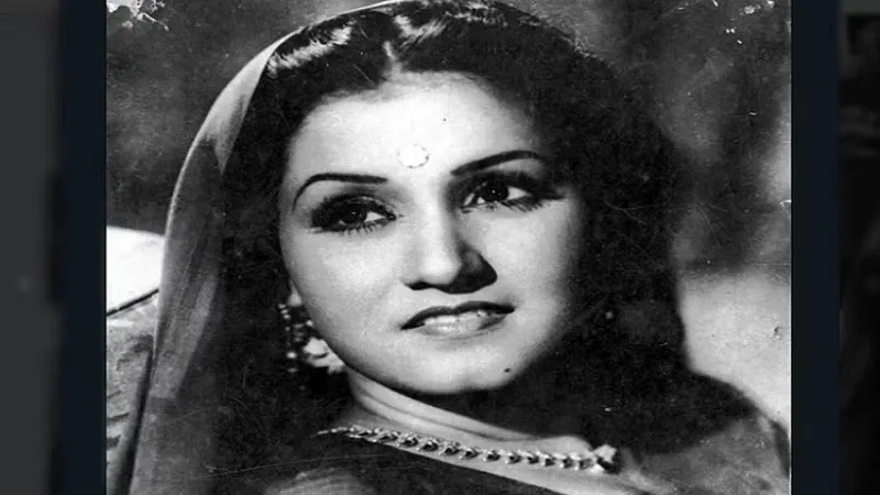 Noorjahan Death Anniversary: आवाज दे कहाँ है, दुनिया मेरी जवां है, खूबसूरत चेहरे और दिलकश आवाज की जादूगरनी थी ‘नूरजहां’