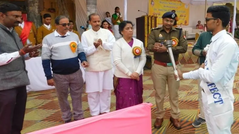 प्रयागराज: महर्षि विद्या मन्दिर नैनी में किया गया वार्षिक उत्सव का आयोजन