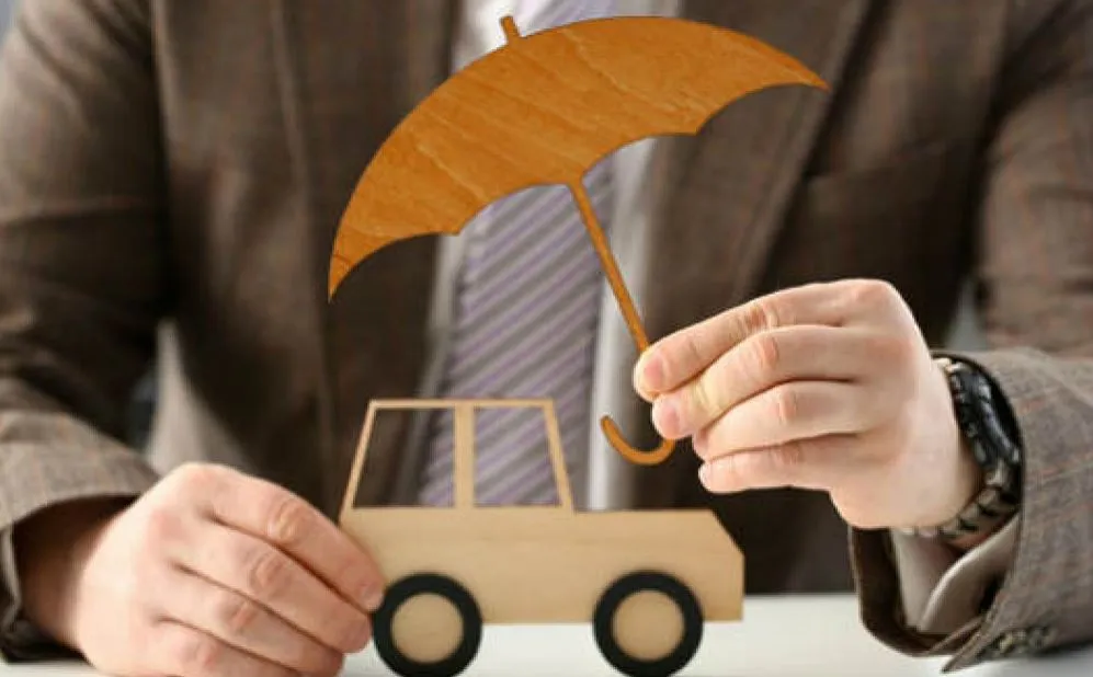 पीलीभीत: दुपहिया की प्रीमियम राशि पर कर दिया कई व्यावसायिक वाहनों का बीमा, सीएससी केंद्र संचालक का खेल..जानें पूरा मामला