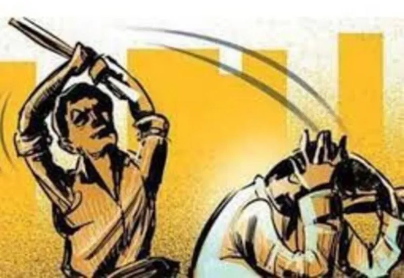रामपुर : बिजली के कनेक्शन काटने गए अवर अभियंता को अधिवक्ता ने पीटा, आरोपी के खिलाफ रिपोर्ट दर्ज
