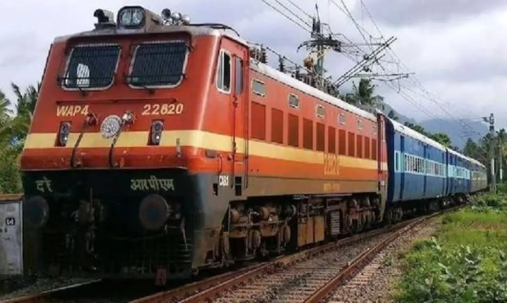 कासगंज: यात्रीगण कृपया ध्यान दें, अलग-अलग तिथियों में रद्द रहेंगी तमाम ट्रेनें 