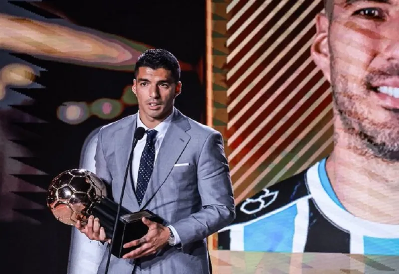 लुई सुआरेज को चुना गया सर्वश्रेष्ठ खिलाड़ी, मिला ‘गोल्डन बॉल’ का पुरस्कार 