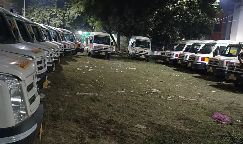 राहत: एक नहीं अब विभाग को मिलीं 17 एंबुलेंस, सोमवार से होगा संचालन