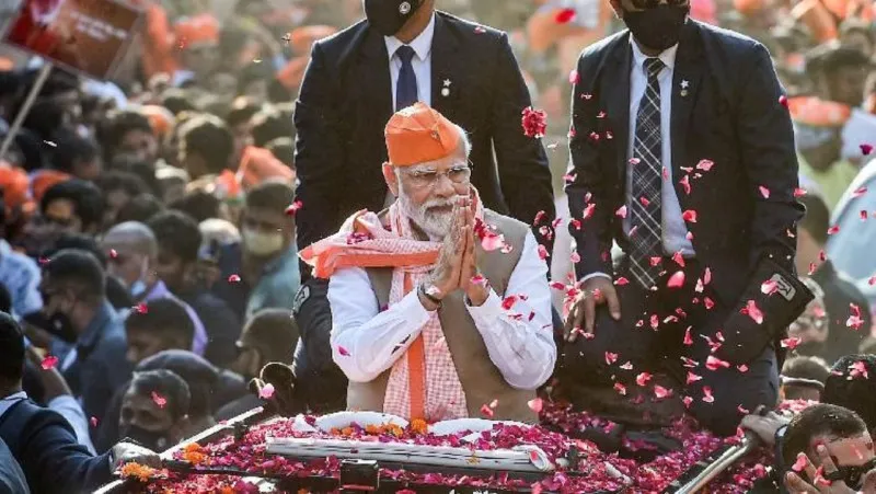 वाराणसी: दो दिवसीय दौरे पर काशी आएंगे पीएम मोदी, गुलाब की पंखुड़ियों से होगा भव्य स्वागत