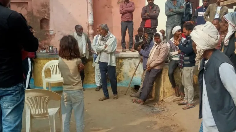 Hamirpur News: चोरी की नीयत से घर में घुसे बदमाश ने महिला के जाग जाने पर मारी गोली, घायल