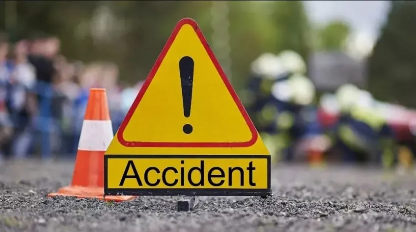 बरेली: ट्रैक्टर की टक्कर से घायल बाइक सवार की मौत