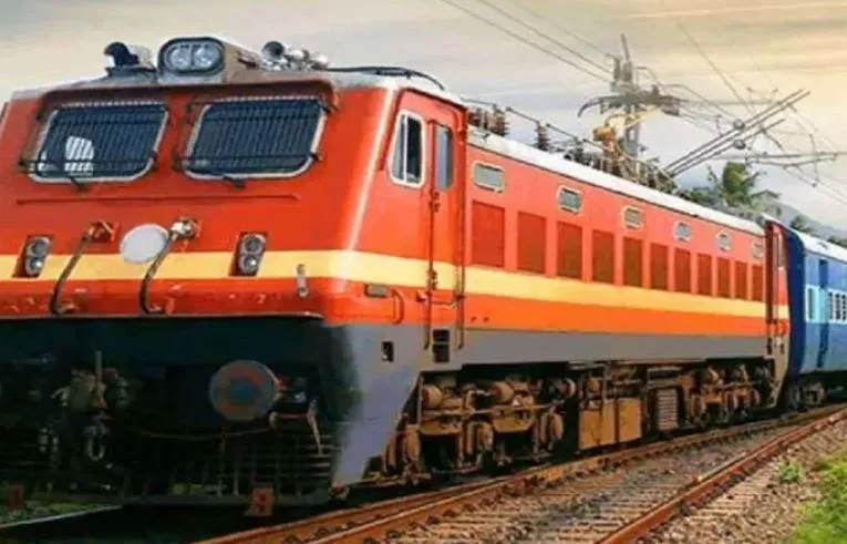 लखीमपुर-खीरी: ट्रेन से कटकर युवक की मौत, नहीं हो सकी शिनाख्त 