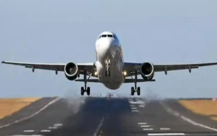 UP में एक महीने में पांच और हवाई अड्डों का होगा उद्घाटन, अब इतनी हो जाएगी संख्या