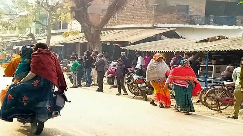संत कबीर नगर: हिट एंड रन के नए कानून के विरोध में दूसरे दिन भी जाम रहे वाहनों के पहिए
