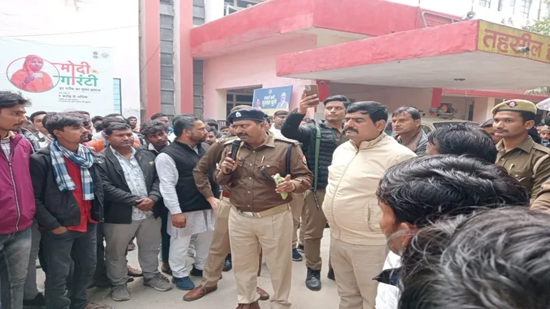 बाराबंकी: आंदोलनकारी चालकों के खिलाफ सख्त हुआ प्रशासन, दो मुकदमे दर्ज, सात नामजद, चार गिरफ्तार