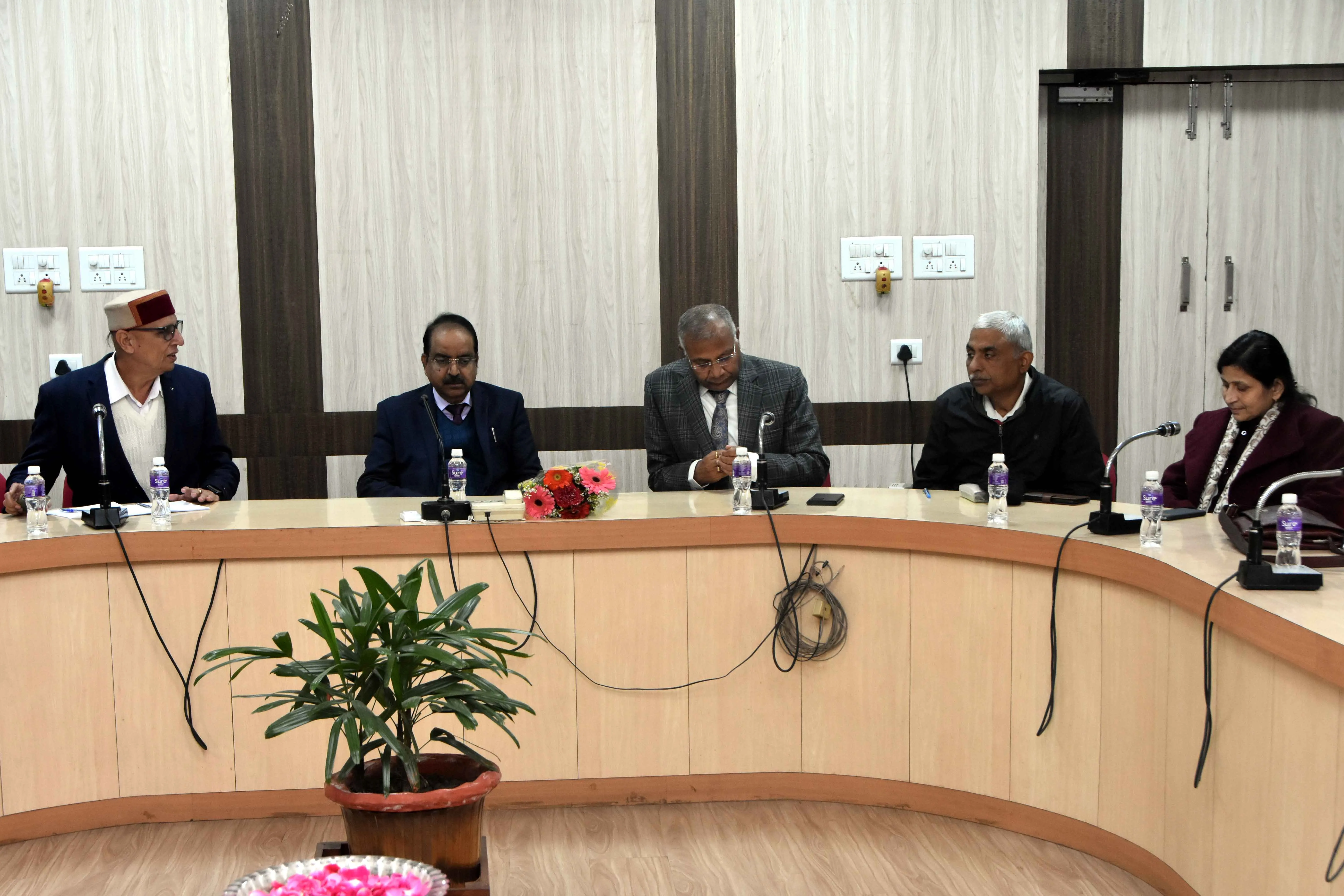 बरेली: IVRI की तकनीक और शोध को जानेंगे शेर-ए- कश्मीर कृषि विज्ञान विश्वविद्यालय के छात्र