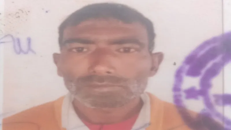 बहराइच: ट्रैक्टर-ट्रॉली के नीचे दबकर श्रमिक की मौत, साइन बोर्ड लगाते समय हुआ हादसा