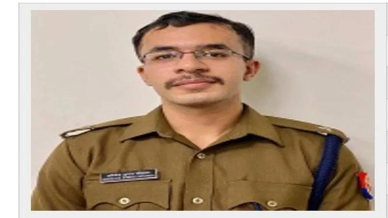 रायबरेली के नए कप्तान बने अभिषेक अग्रवाल, सख्त तेवर के लिए हैं मशहूर 