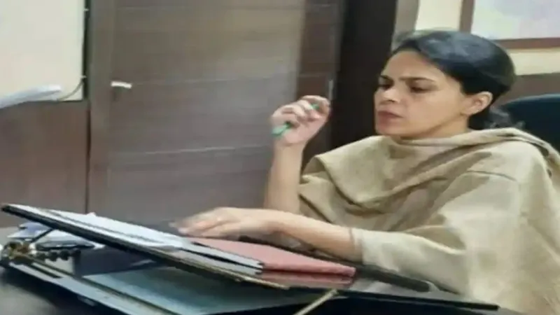 लखनऊ : मंडलायुक्त ने दिए निर्देश, माह के अंतिम मंगलवार को आयोजित करें नागरिक सुविधा दिवस 